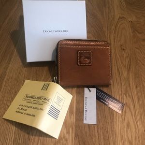 Dooney & Bourke Florentine small zip around wallet